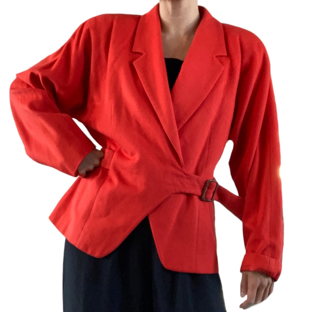 Vintage 1980s GUCCI wool & cashmere belted blazer size 6 *authentic*